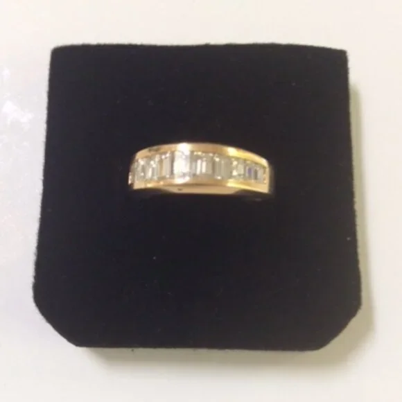 NWT STUNNING 14k GOLD &DIAMOND RING MSRP $4,495 - Picture 1 of 6